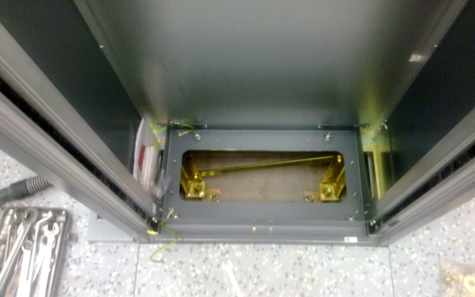 Αντισεισμικη Στερεωση Rack