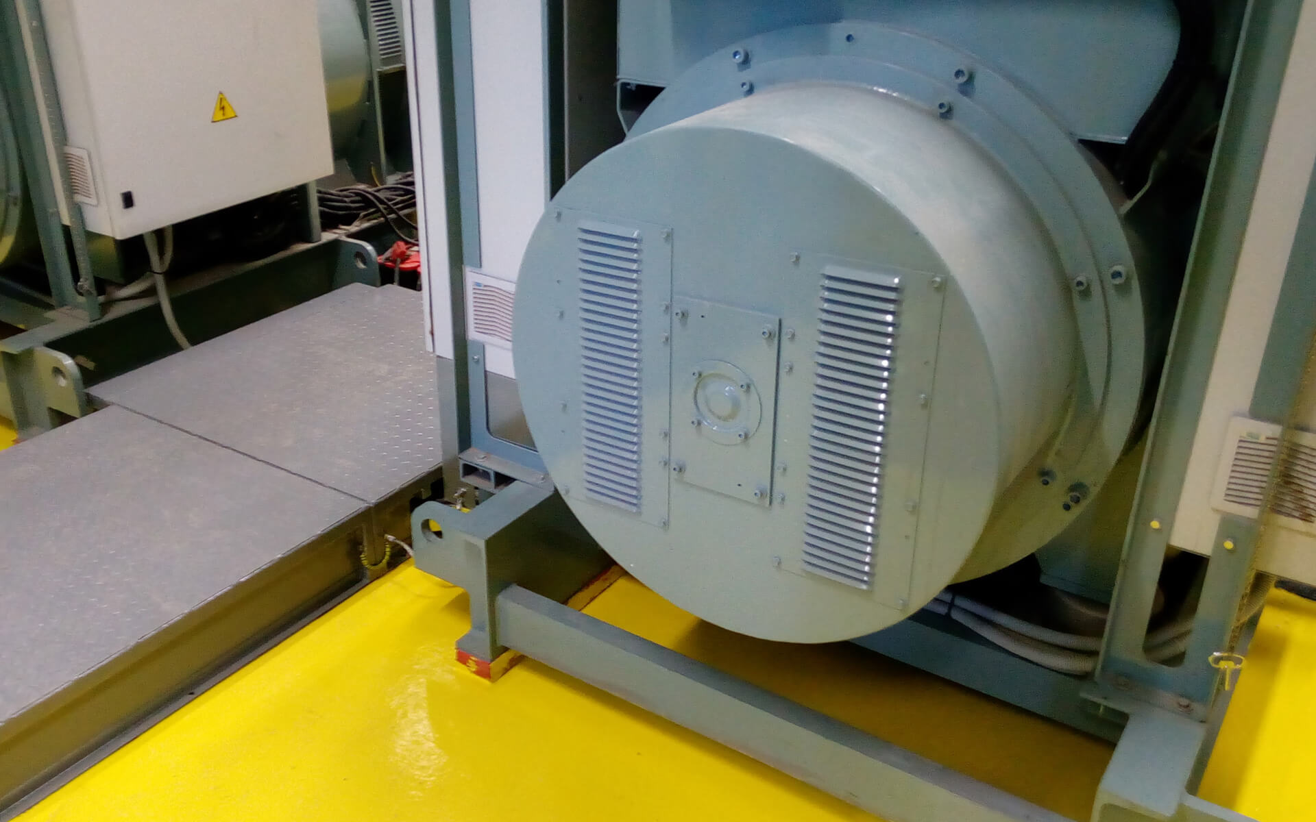 Ειδικες Κατασκευες Σε Γεννητριοστασιο